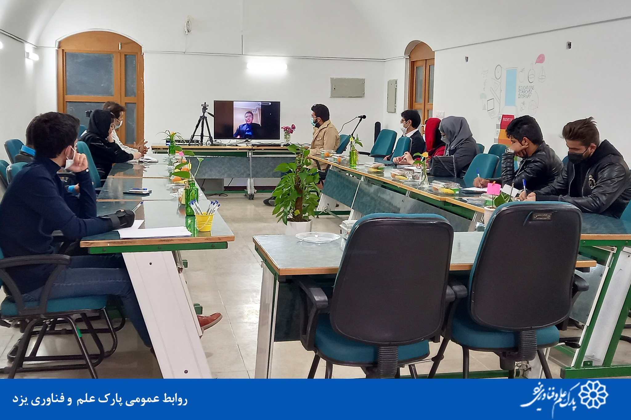 برگزاری نخستین نشست استارتاپی شتاب‌دهنده پارسان الکترونیک در پارک علم و فناوری یزد