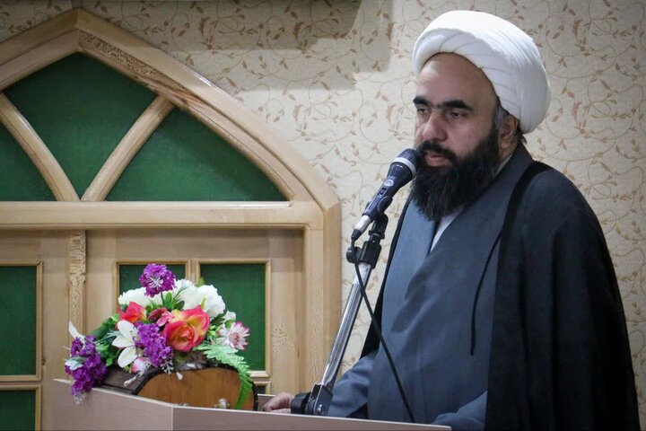 دسترسی مردم به معارف اسلام ناب باید تسهیل شود