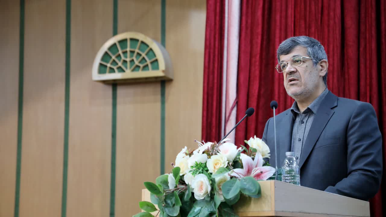 تامین منابع مالی اجرای خطوط انتقال آب به استان یزد در دولت چهاردهم/ پیگیری استان جهت اجرای فاز یک آزادراه نطنز ـ یزد ـ سیرجان