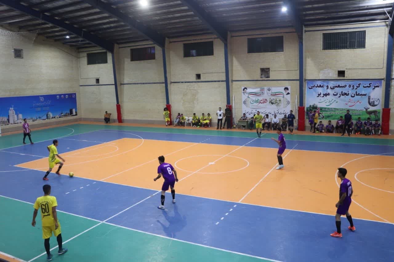 پایان مسابقات فوتسال جام هفته دولت در مهریز