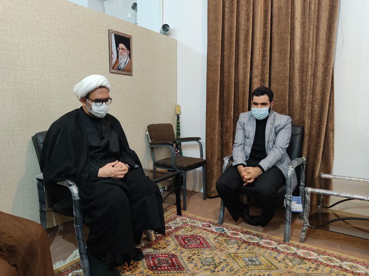 دولت تشکل‌های دانش‌آموزی را تقویت کند