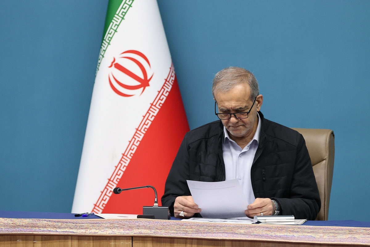 هشدار جدی به پزشکیان؛ مراقب تحلیل‌های جنگ‌طلبانه در داخل باشید