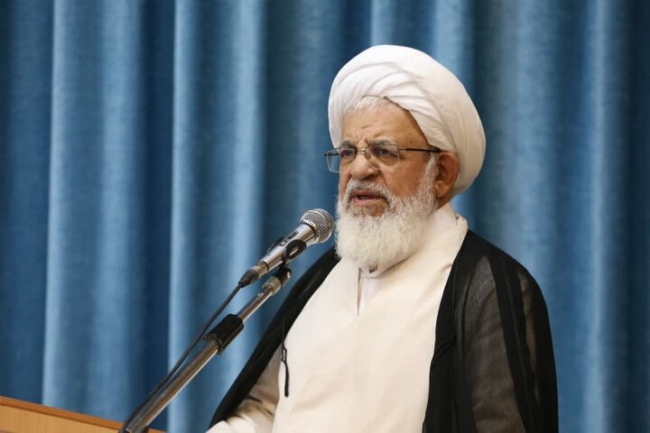 اعتکاف فرصتی برای بازگشت به خدا و جبران غفلت‌ها است