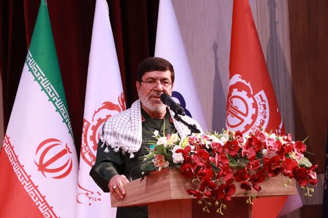 سردار شریف: حاج قاسم سرمایه گرانقدر ایران  و جهان اسلام است