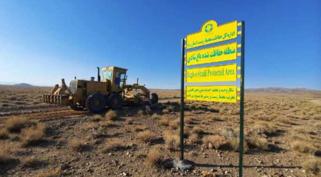 مرمت جاده‌های دسترسی به شهرستان خاتم