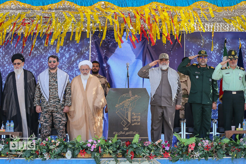 مراسم رژه نیروهای مسلح در یزد