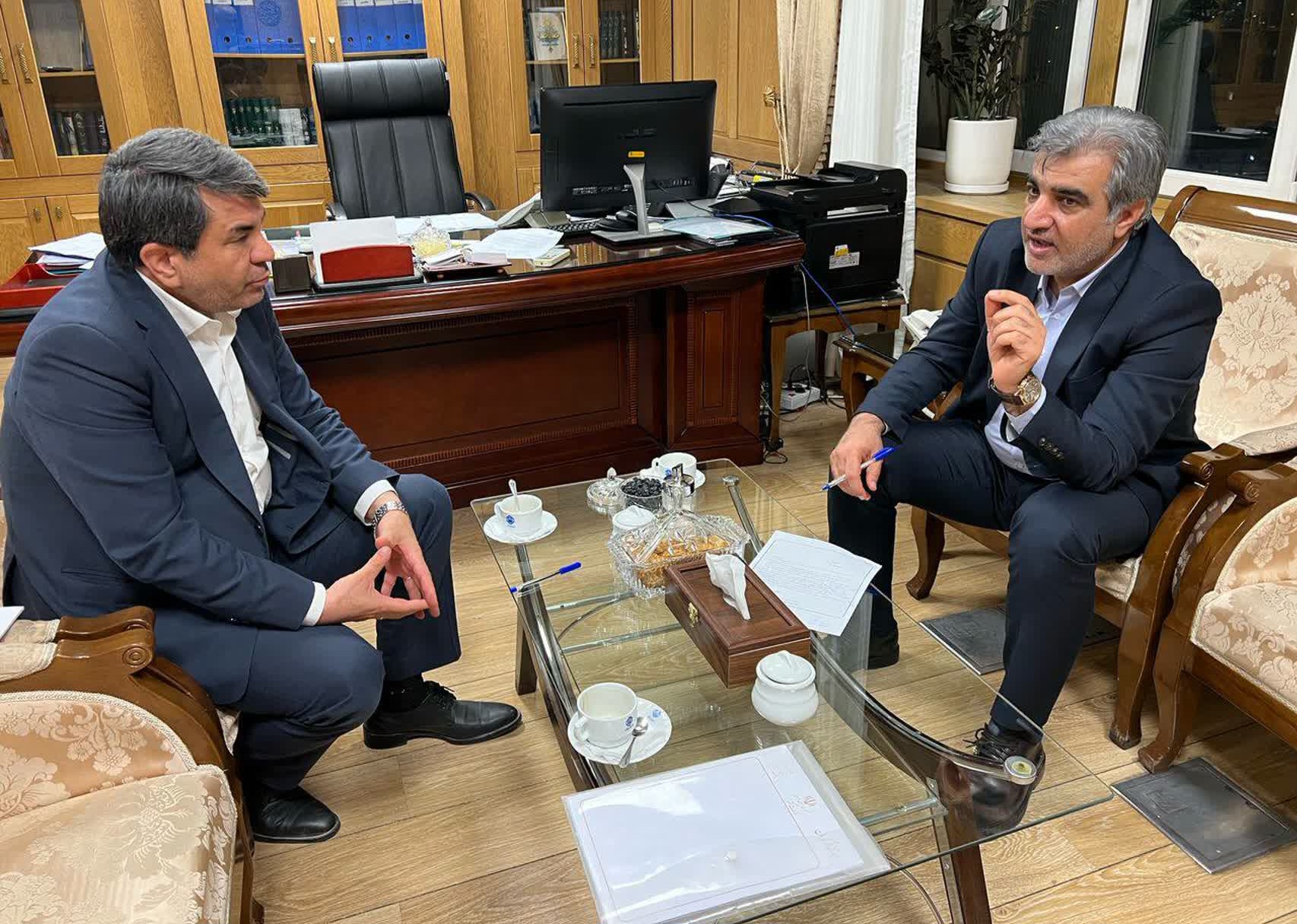 ضرورت گسترش خدمات تامین اجتماعی با رویکرد توجه ویژه به مناطق کمتر برخوردار استان/ بررسی زمینه‌های سرمایه‌گذاری «شستا» در کرمان