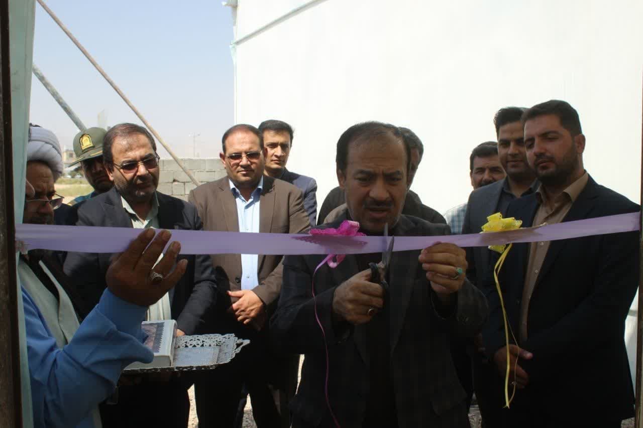 هفته دولت در شهرستان خاتم؛ افتتاح گلخانه سبزی و صیفی