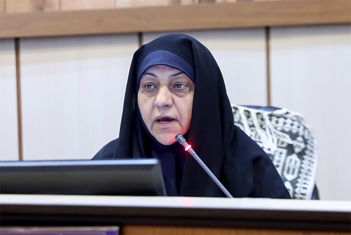 گلخانه شهرداری یزد به خودکفایی کامل رسیده است/ تسریع در افتتاح بوستان بانوان خیرآباد و تعیین تکلیف اکوپارک ضروری است