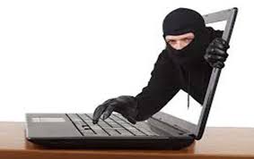 نقاب از چهره ی فرد فرصت طلب در فضای مجازی برداشته شد 