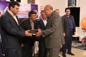 تجلیل از حامیان ورزش و باشگاه های برتر در همایش بزرگ باشگاه داران استان یزد+ تصاویر