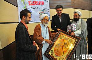 گزارش تصویری :مراسم تجلیل از خبرنگاران شهرستان مهریز(2)