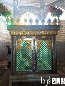 همزمان با دهه کرامت همایش بزرگداشت امامزادگان در امامزاده سید شمس الدین (ع)روستای بنادک سادات مهریزبرگزار شد. 