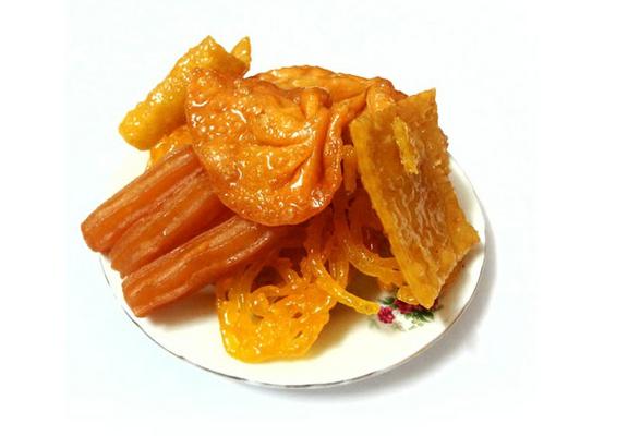 قيمت زولبيا و باميه در یزد همانند پارسال است