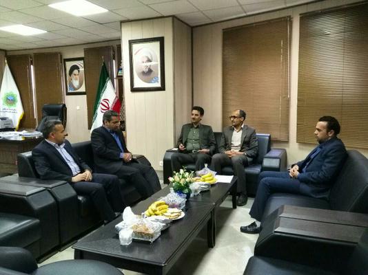 جلسه بررسی طرح های سرمایه گذاری  شهرستان طبس برگزار شد