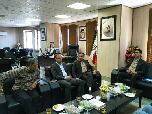 جلسه بررسی و رفع مشکلات موجود در اجرای پروژه باند دوم طبس- دشتغران با حضور معاون استاندار و فرماندار ويژه شهرستان