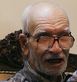 مراسم اربعین استاد مهدی آذر یزدی، 28 مردادماه در مسجد حظیره برگزار می گردد مراسم اربعین استاد مهدی آذر یزدی، 28 مردادماه در مسجد حظیره برگزار می گردد