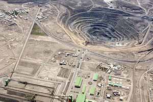 کاظم فرهمند: برخی از معادن سنگ بافق هنوز شناسایی نشدهاند کاظم فرهمند: برخی از معادن سنگ بافق هنوز شناسایی نشدهاند