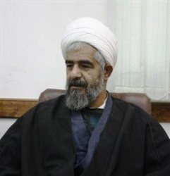 مدیران اجرایی باید در كار خود بیشتر به مسائل كلان عنایت ویژه داشته باشند