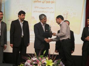 معرفی یک جوان مهریزی به عنوان کارشناس فعال کشور+تصاویر