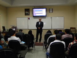 بازدید فرماندار یزد از کلاس آموزشی مأمورین سرشماری عمومی کشاورزی 