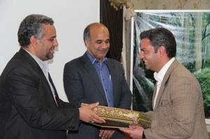 جشن انقلاب  با حضور فلاح فرماندار ميبد برگزار شد 