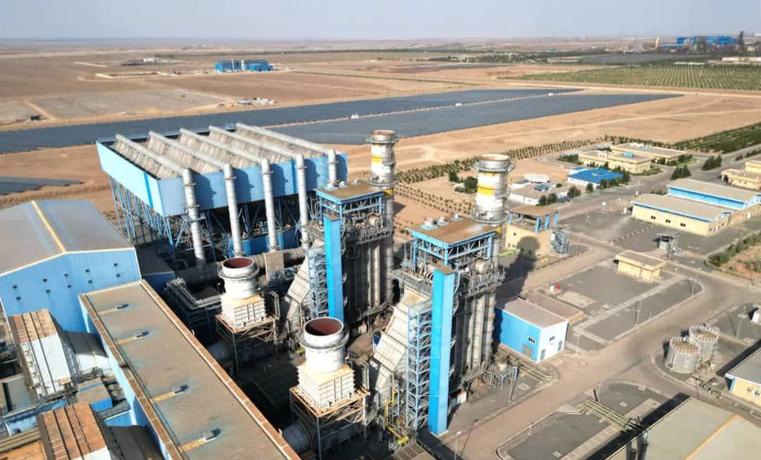 اتصال مخازن ذخیره سوخت گازوئیل نیروگاه چادرملو به خطوط لوله سراسری